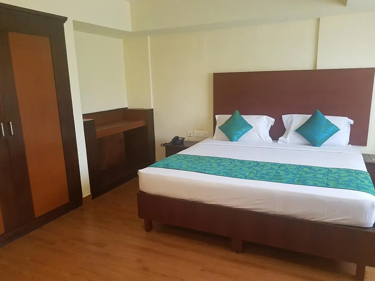 Hotel Pearl Residency Thrissur