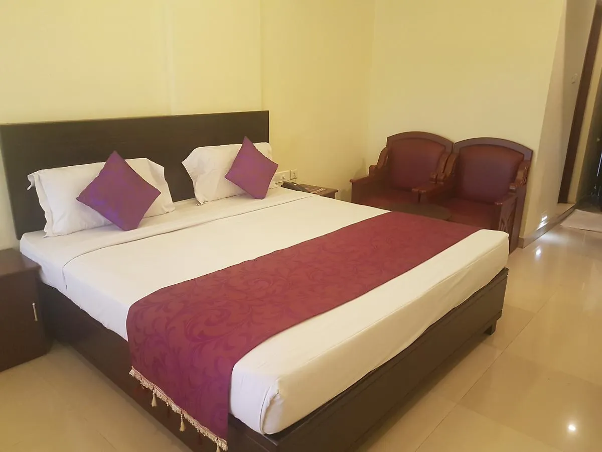 Hotel Pearl Residency Thrissur