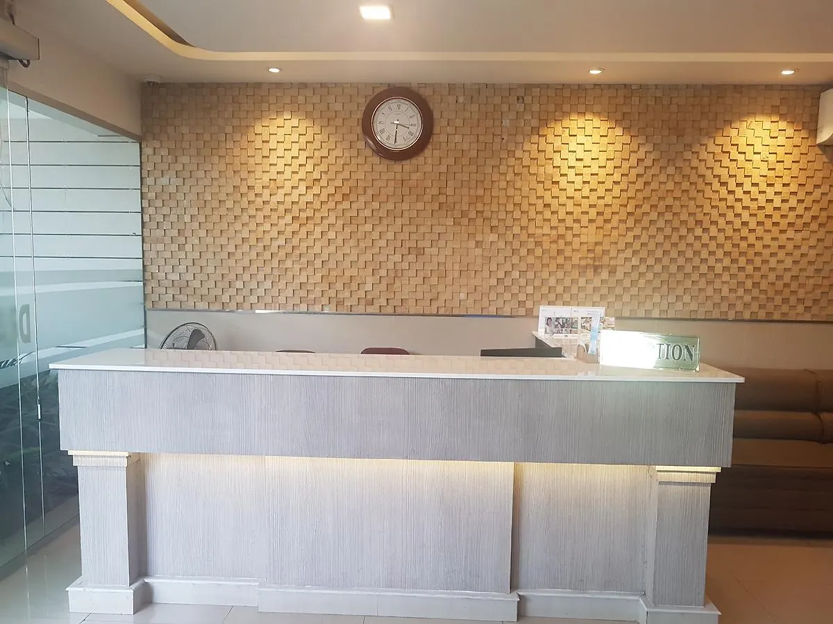 Hotel Pearl Residency Thrissur 0*,